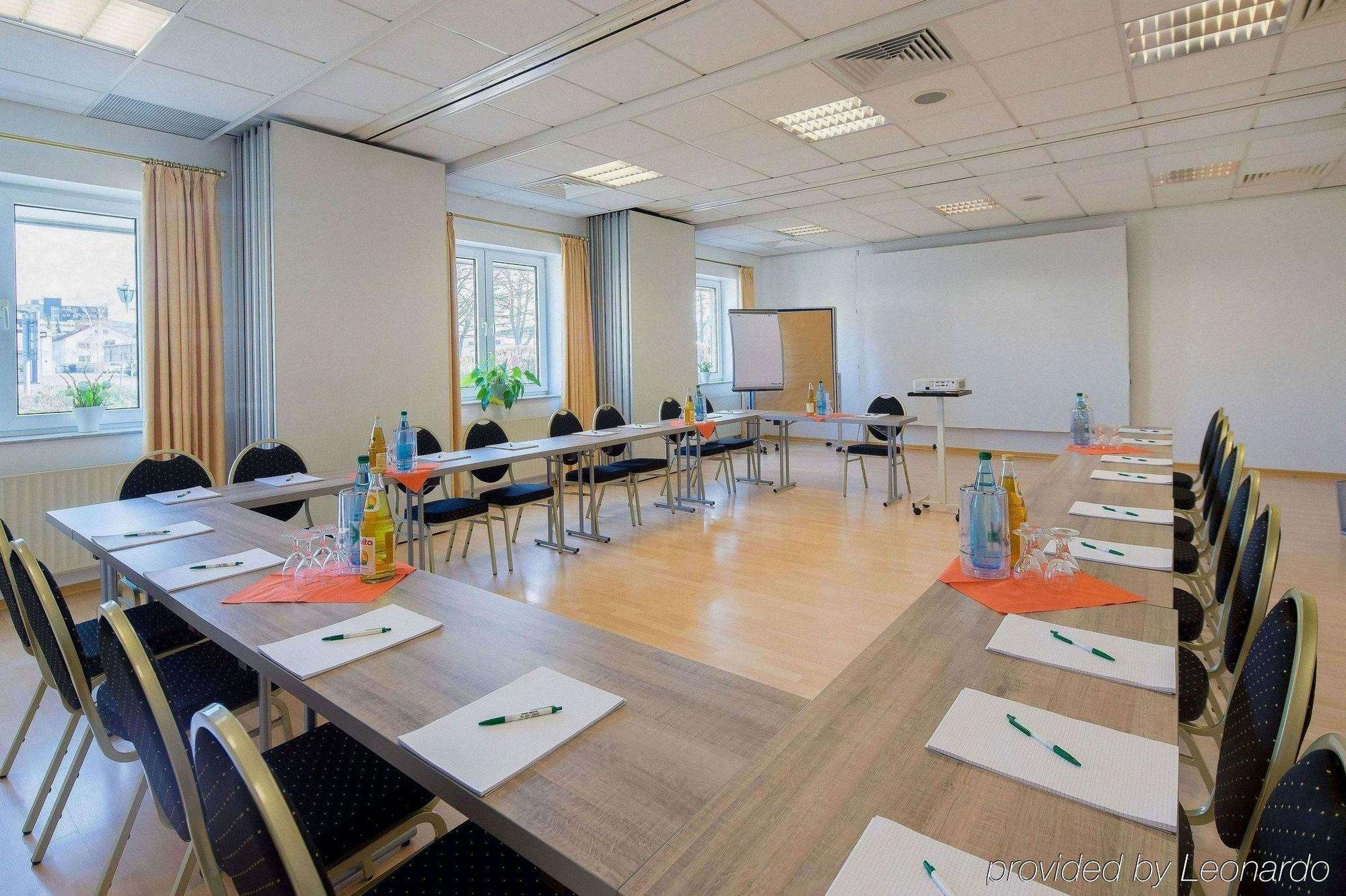Trip Inn Hotel Astoria Gottingen Bagian luar foto
